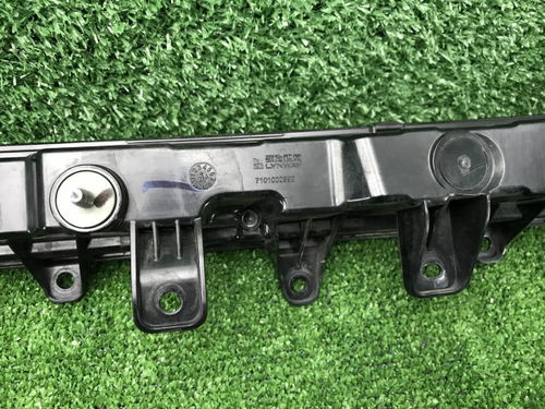 Фонарь крышки багажника Geely Okavango (2023-н.в.)