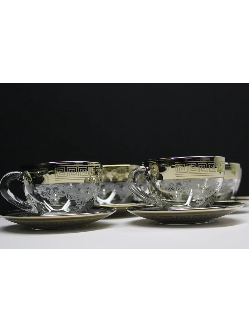 Чайный сервиз на 6 персон