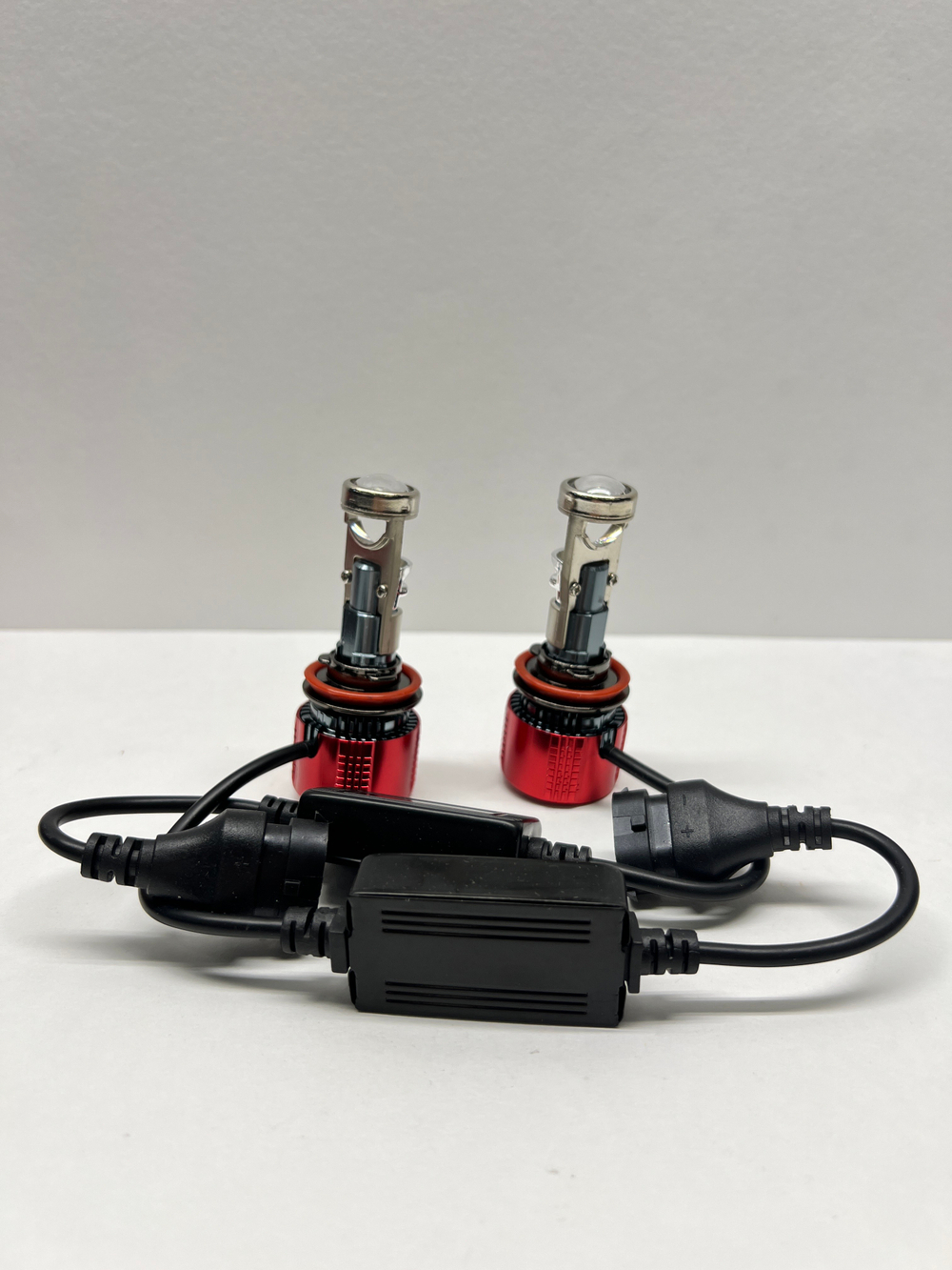 H11 / Светодиодные лампы H11, мини линзы, Четкая СТГ, 6000К, 60W, Серия Y 700 Маяк, TG (2 шт. / комплект)