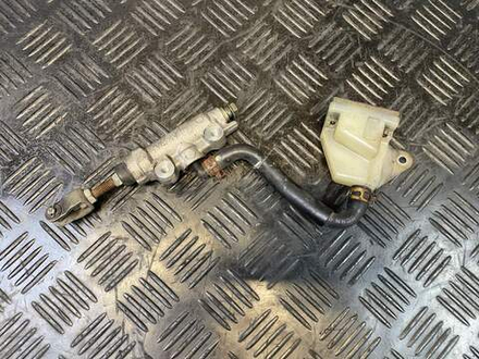 Цилиндр заднего тормоза Suzuki GSR400 (GK7DA)