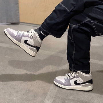 Jordan Air Jordan 1 Детские баскетбольные мячи В СЕРЕДИНЕ сезона