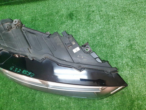 Фара правая Audi Q7 2 (2015-2019) LED