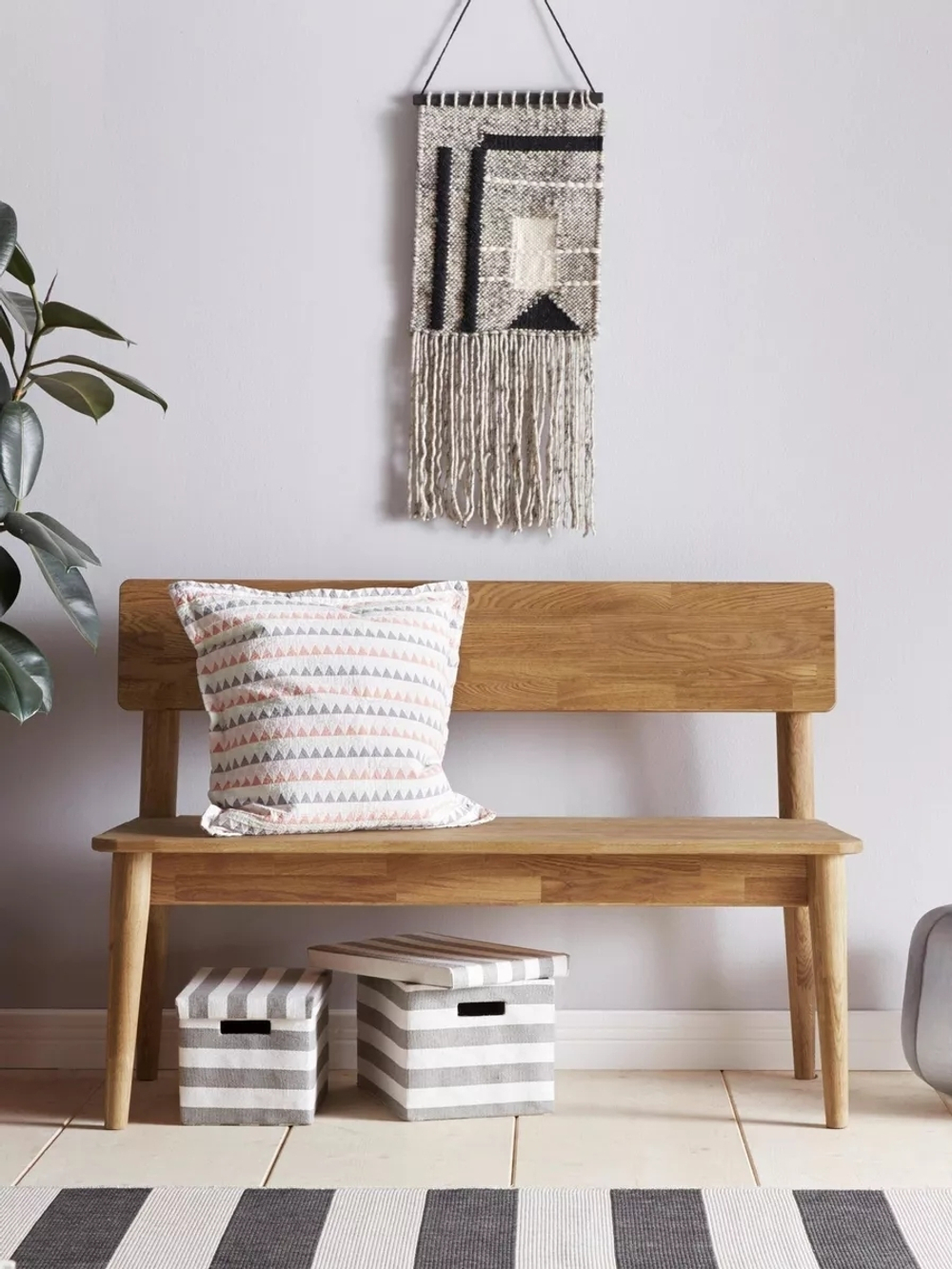 Скамейка в прихожую и столовую Мудэ из массива дуба