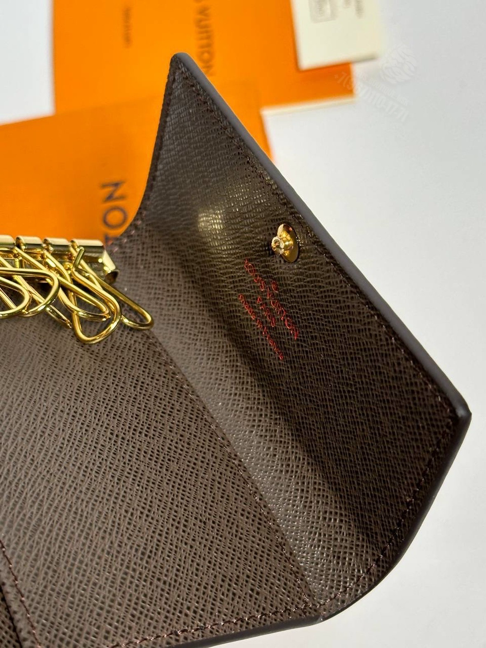Ключница Louis Vuitton