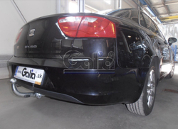 Фаркоп оцинкованный Galia A036A для Audi A4 2000-2007, VW Passat 1996-2005(паспорт и сертификат в комплекте)(без электрики)
