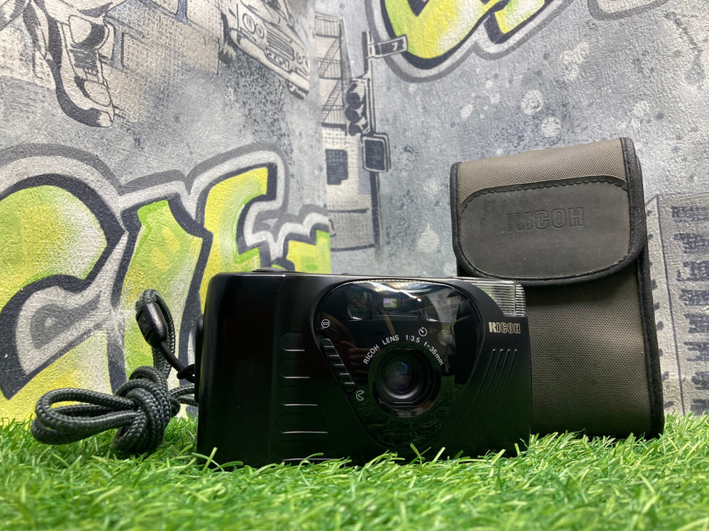 Ricoh FF9