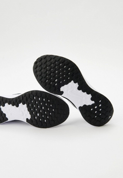 Кроссовки мужские NIKE Revolution 7