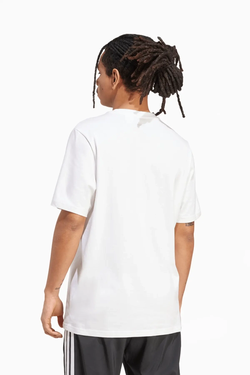 Футболка adidas Real Madrid 24/25 Seasonal Graphic Tee - белый