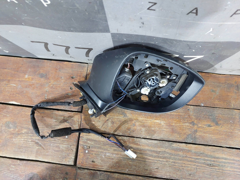 Зеркало правое 8 + 4 pin Mazda CX-5 2 (KF) 17-нв Б/У Оригинал