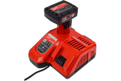 Энергокомплект M18 HNRG-802 (2 аккумулятора Li-ion, 18 В, 8 Ач+зарядное устройство M12-18 FC) Milwaukee 4933471073