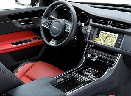 Навигационный блок для Jaguar XF 2015-2021 (комплектации с 8" экраном) - Carsys RR-2 на Android 9 и 4ГБ-64ГБ