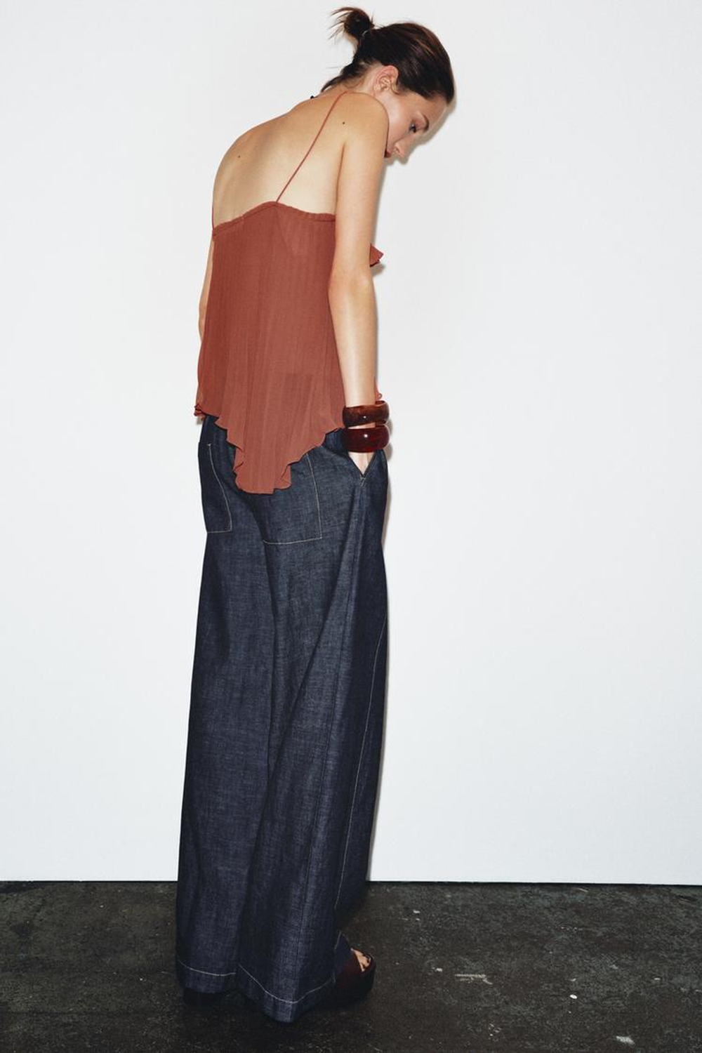 ZARA ПЛИССИРОВАННЫЙ ТОП С ВОЛАНОМ, ЦВЕТ ЖЖЕНОГО АПЕЛЬСИНА