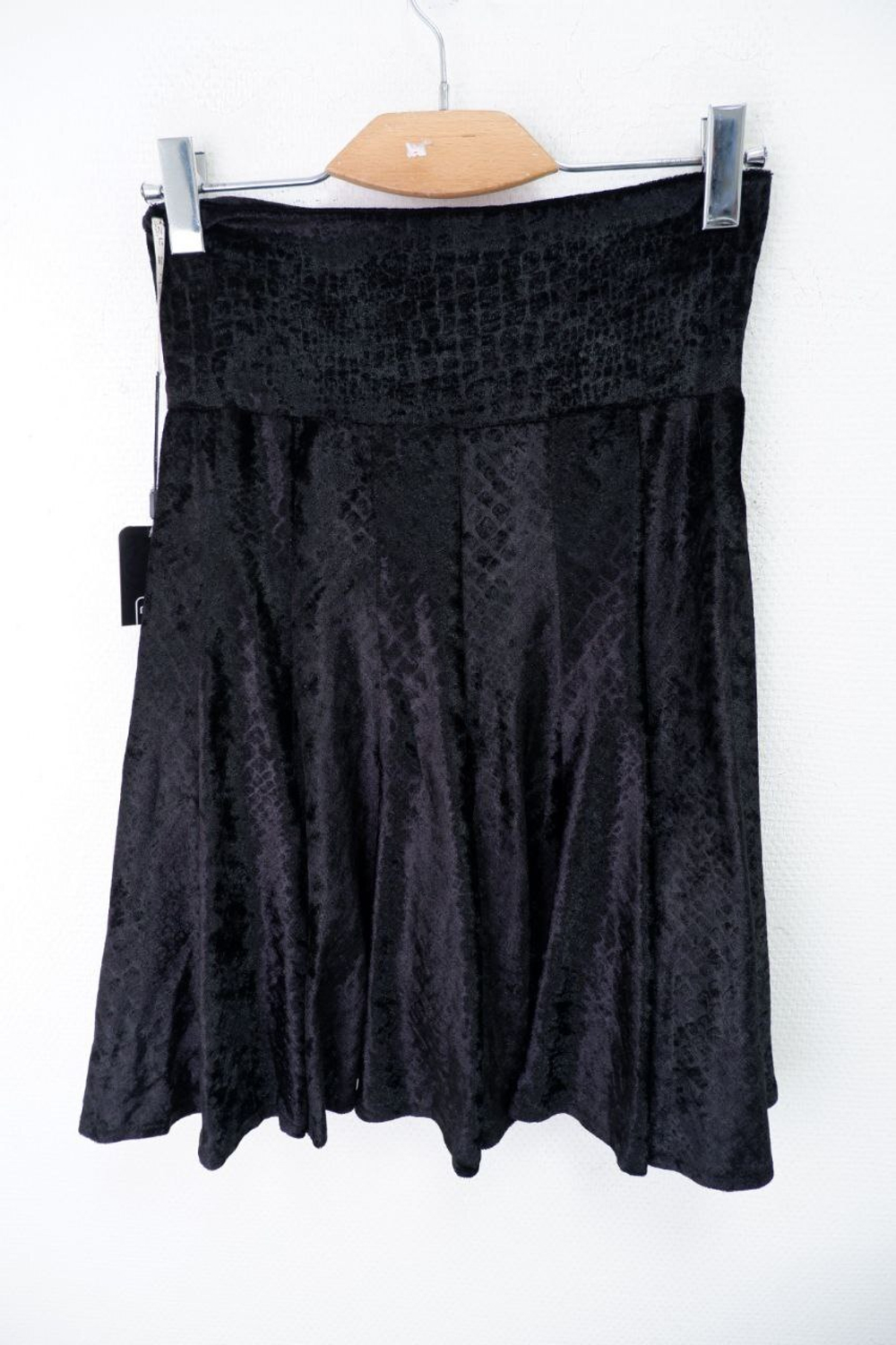 Юбка Nzl с пайетками 44 размер, новая