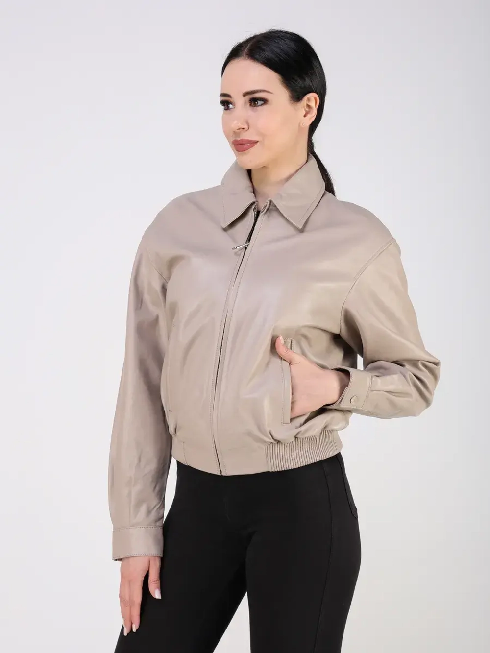 Кожаная куртка демисезонная