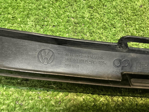 Накладка переднего бампера левая VW Tiguan 2 20-нв