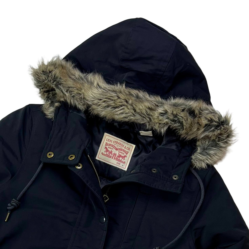 Пуховик Levi's