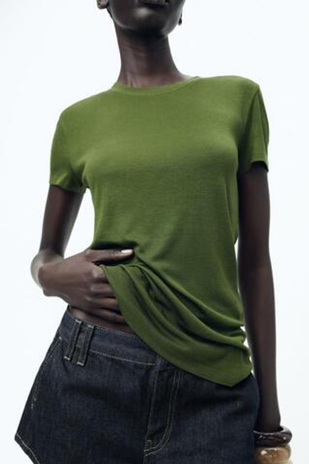 ZARA ФУТБОЛКА ИЗ ВИСКОЗЫ В РУБЧИК, ОЛИВКОВЫЙ