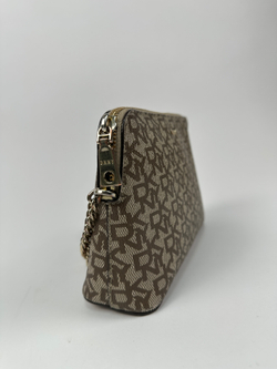 Сумка DKNY Bryant Dome Crossbody