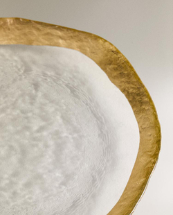 ZARA HOME ТАРЕЛКА ИЗ СТЕКЛА С КРОМКОЙ, ЗОЛОТИСТЫЙ