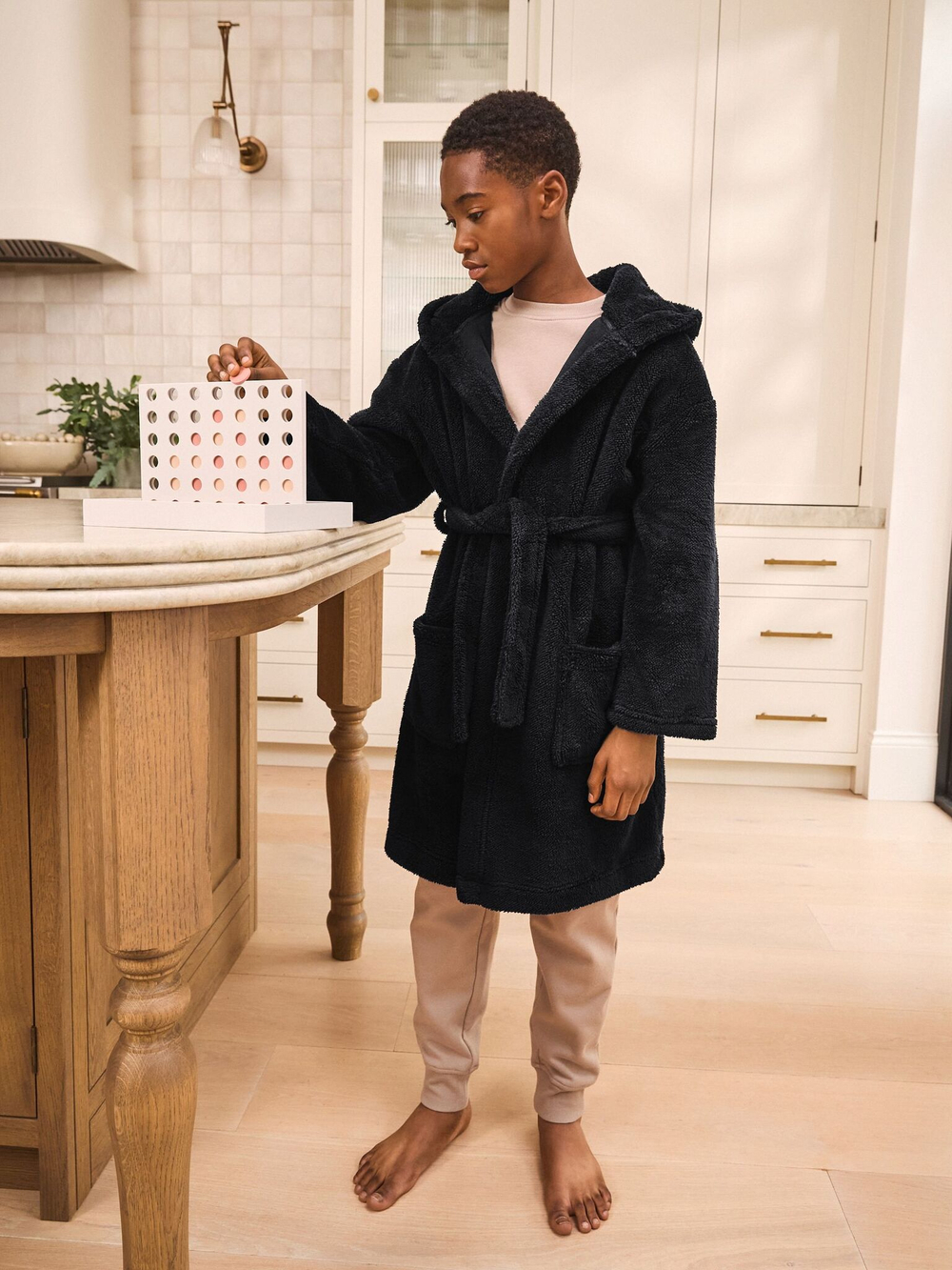 Халат флисовый для мальчика Next N23-827, Черный