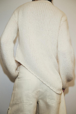 ZARA СВИТЕР АСИММЕТРИЧНОГО КРОЯ, ЭКРЮ