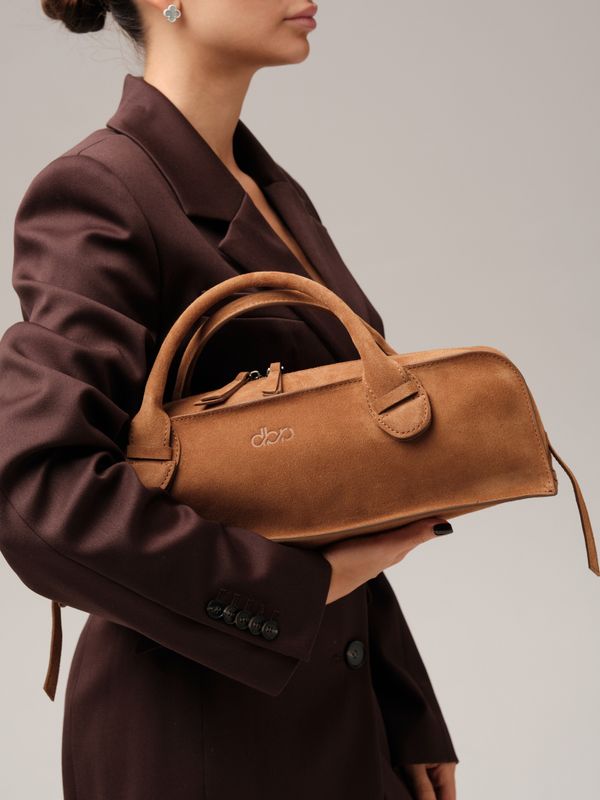 Замшевая сумка багет DBR 31157 св.коричневый