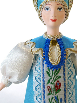 Кукла интерьерная. Девушка в традиционном русском костюме.