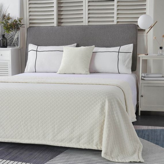 Гранд (молоко) 160х220 Покрывало Трикотаж