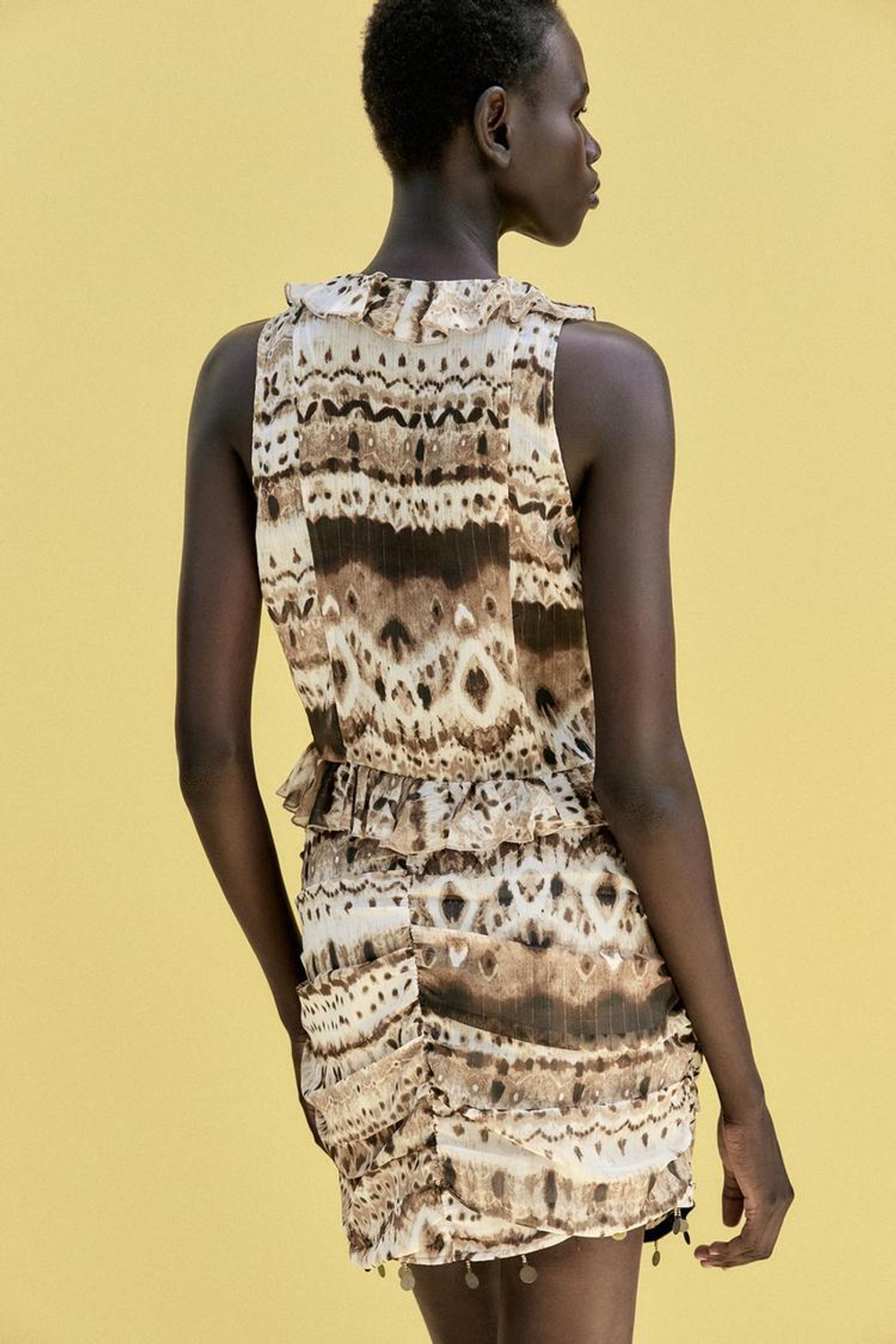 ZARA ТОП ИЗ ТКАНИ С ПРИНТОМ ТАЙ-ДАЙ С ВОЛАНАМИ, РАЗНОЦВЕТНЫЙ