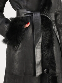 Дубленка зимняя натуральная с капюшоном длинная и теплая