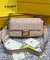 Сумка из кожи Fendi Baguette светло-розовый