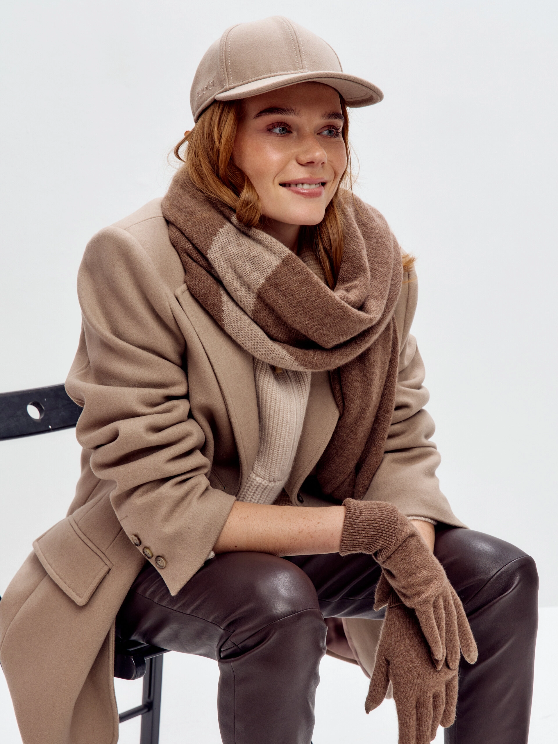 Кашемировые перчатки