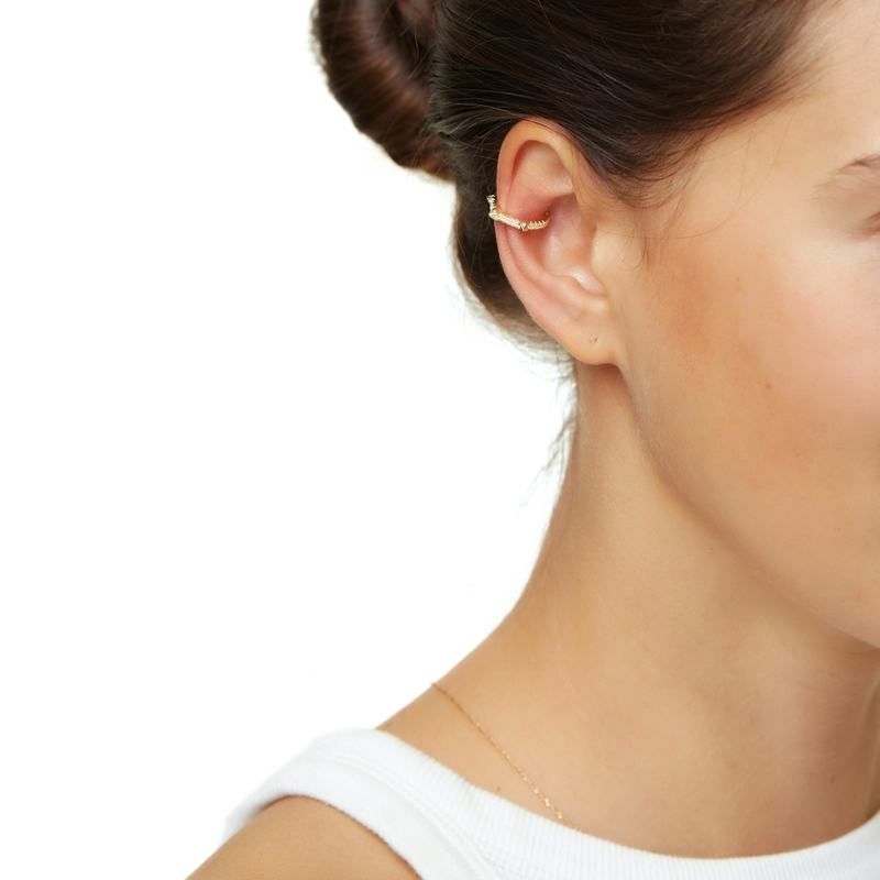 Кафф Кристальные Блестящие Шипы – Золото