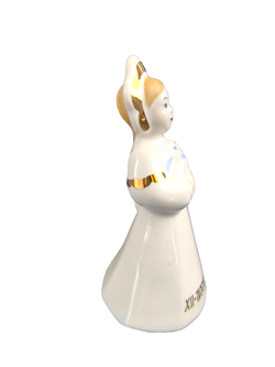 Статуэтка фестивальная "Катюша с голубем" ЗиК Конаково