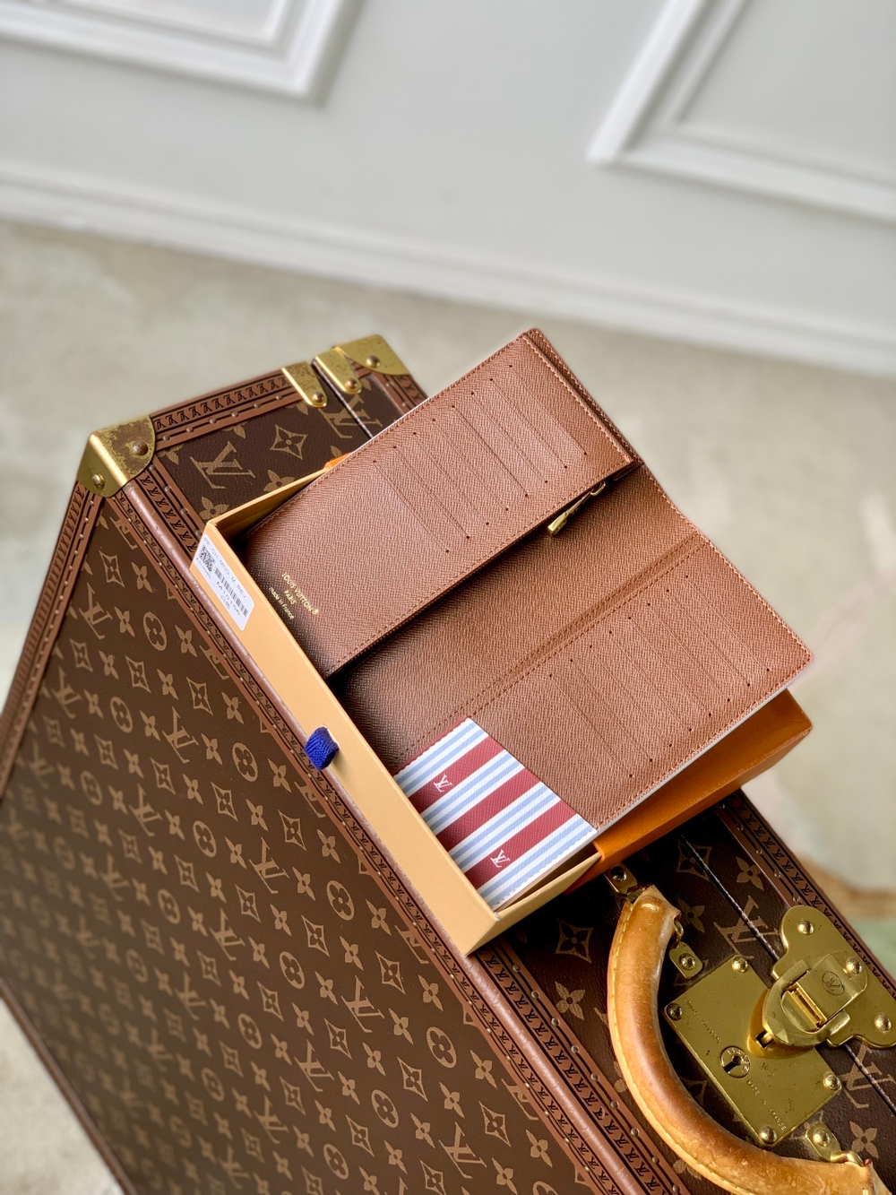 Louis Vuitton Brazza Wallet