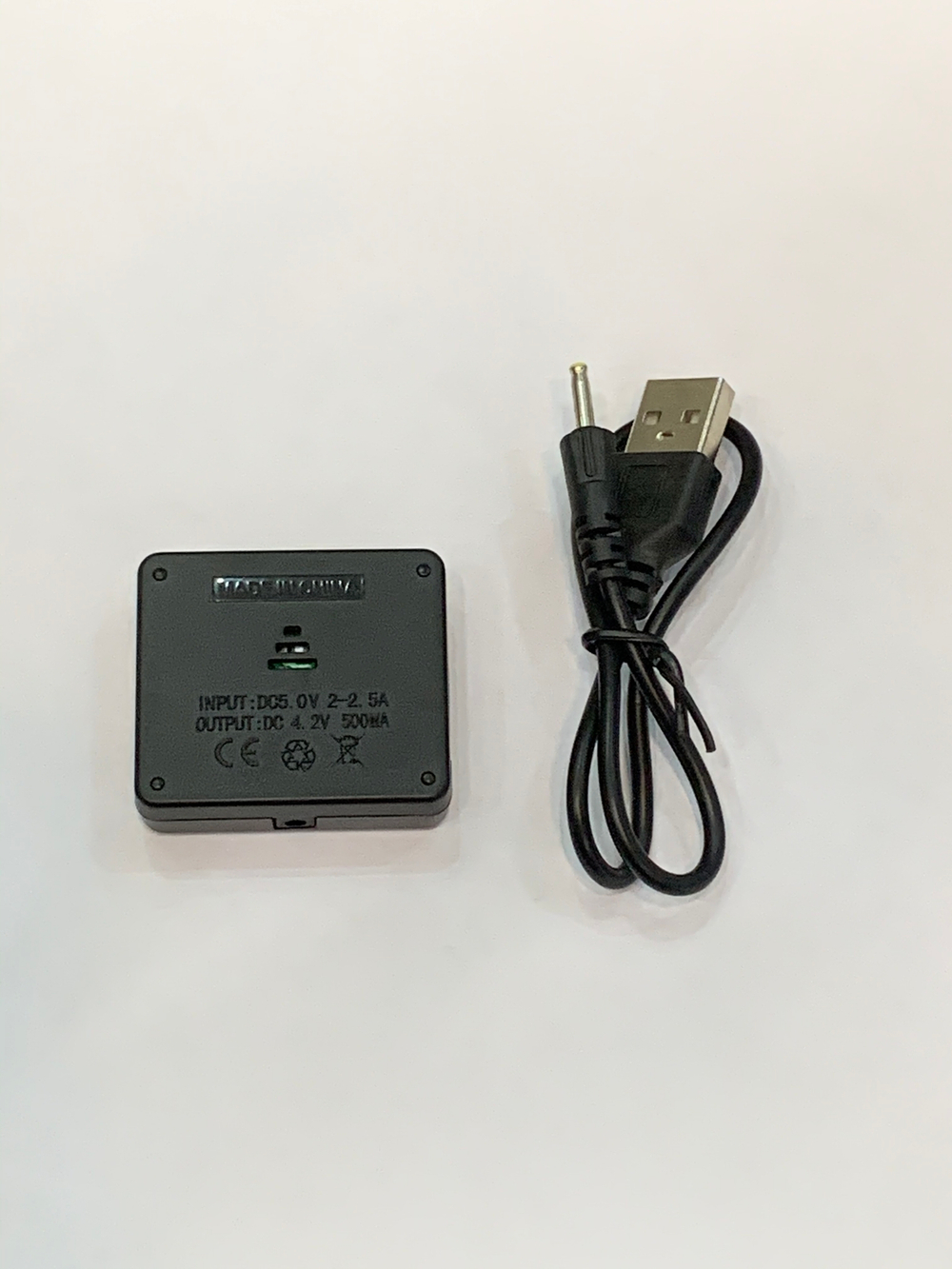 Зарядное устройство ET USB 4in1