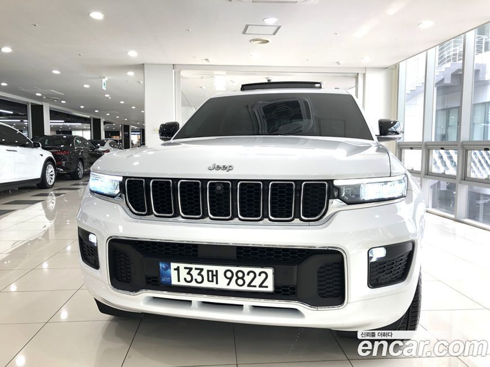 Jeep Grand Cherokee (WL) L 3.6 Overland (12.2021)