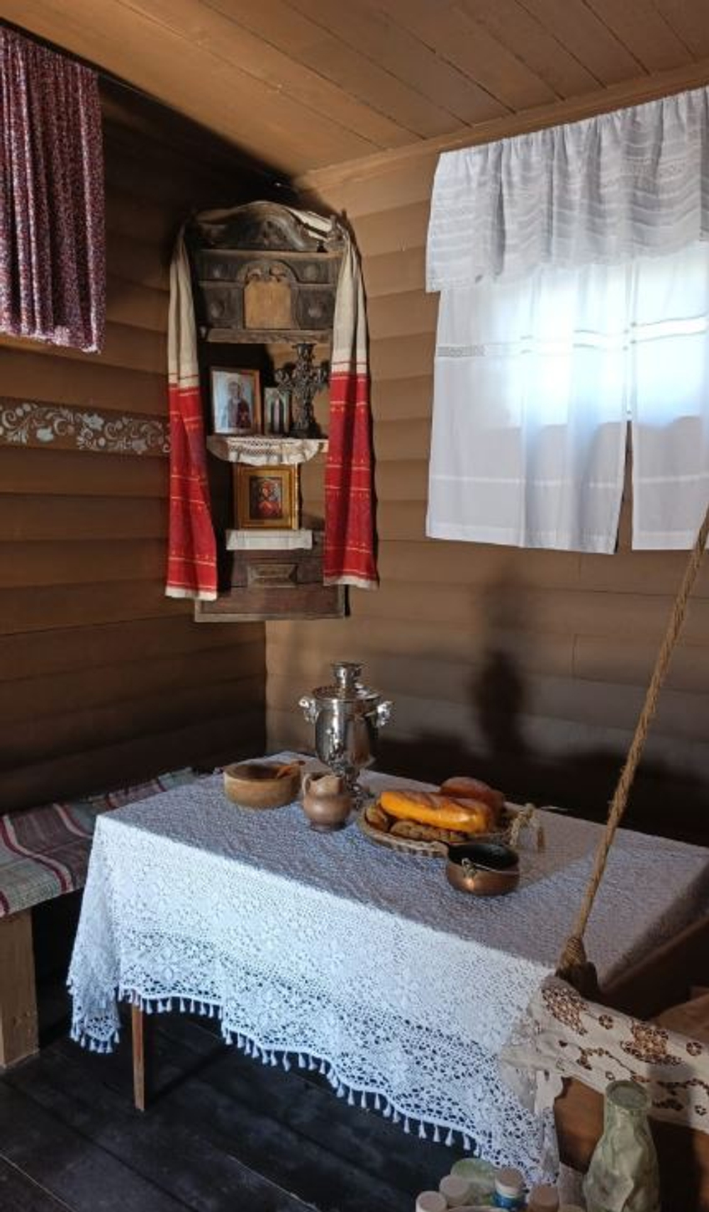 Экспозиция старины