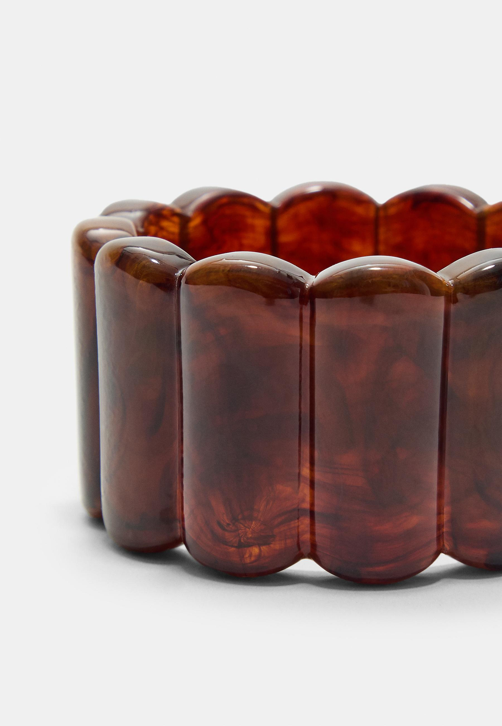 STRADIVARIUS Жесткий браслет с рельефным дизайном, горчичный