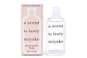 Issey Miyake A Scent By Issey Miyake Florale Eau De Parfum