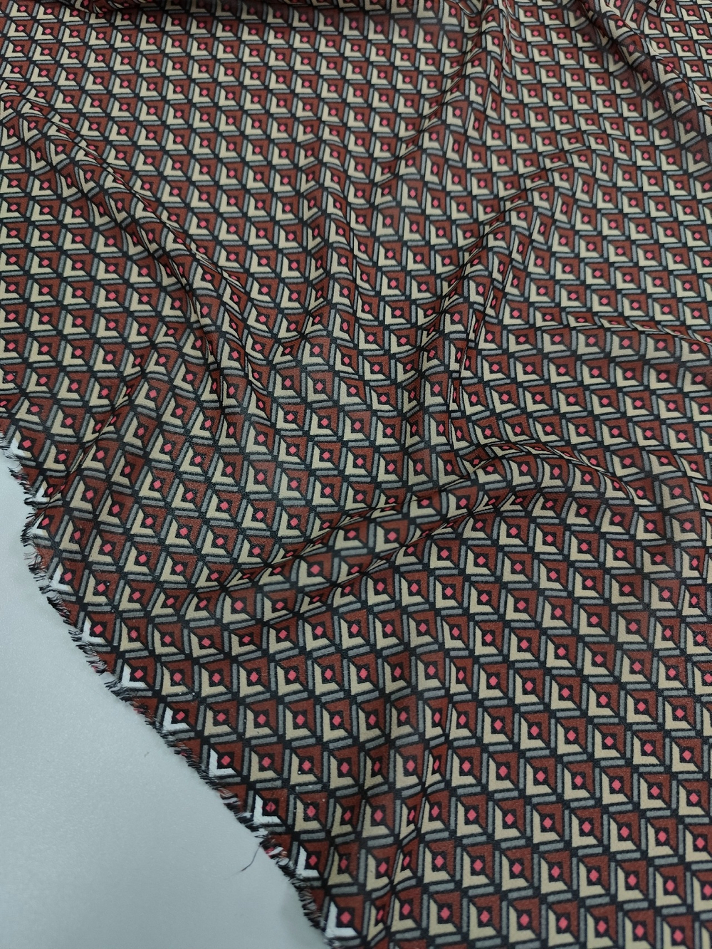 Шифон/ Коричневая геометрия