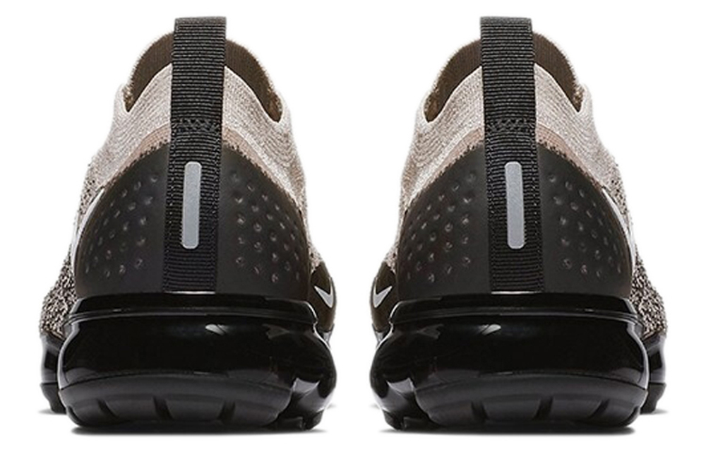 Кроссовки Nike Vapormax Moc 2 (Женская размерная сетка)
