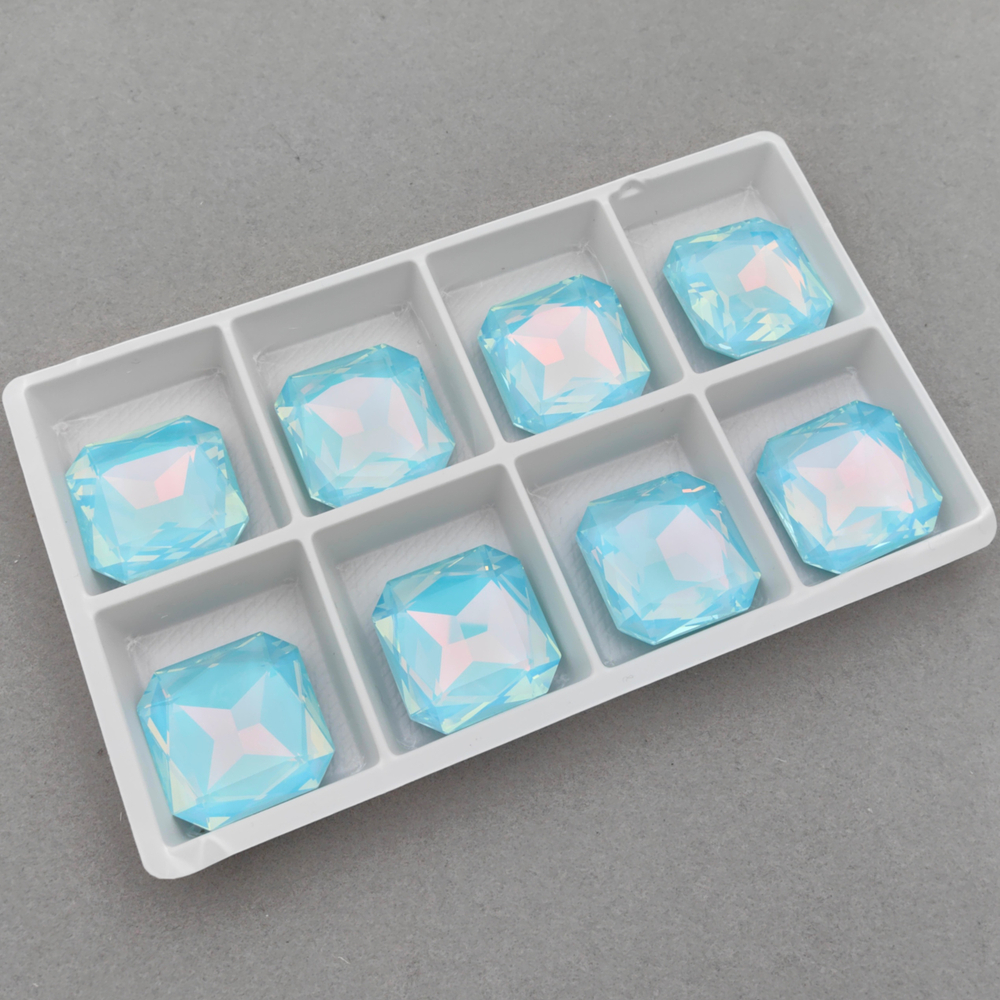 Square К9, Turquoise DeLite