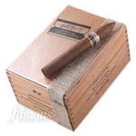 Nestor Miranda Special Selection Rosado Piramide