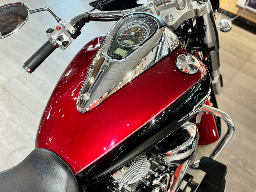 SUZUKI C90T BOULEVARD BOSS