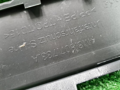 Накладка переднего бампера Audi Q8 (18-23) S-line