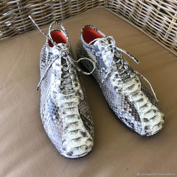 Кроссовки из кожи питона SH-142