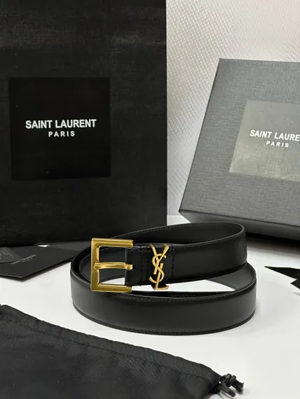 Ремень SAINT LAURENT с пряжкой CASSANDRE из гладкой кожи