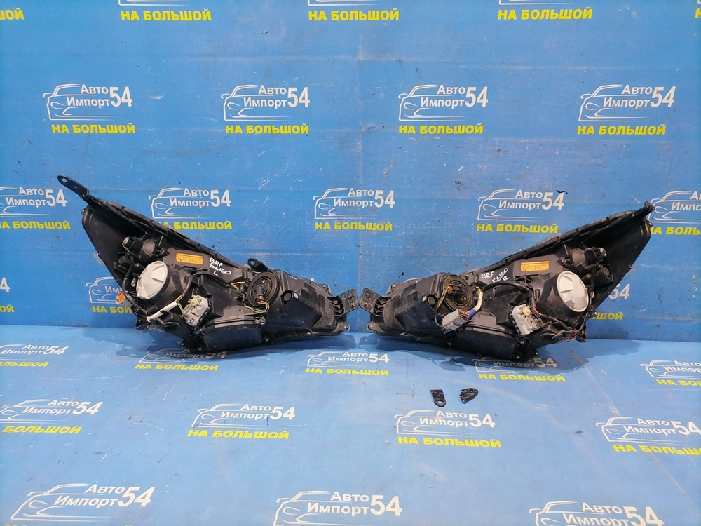 Фара передняя правая SUBARU OUTBACK 2009-2012