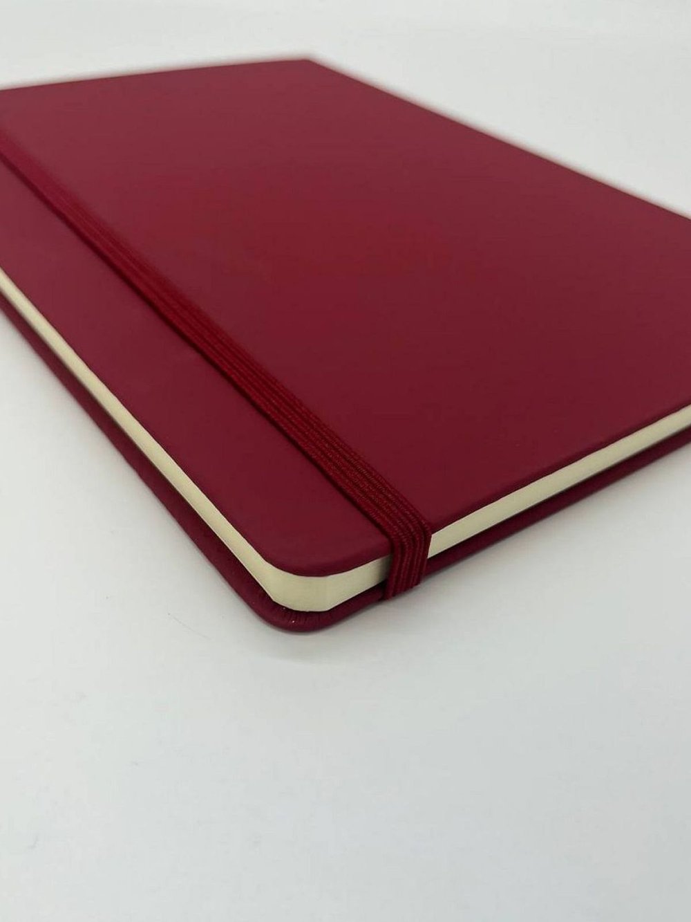 Блокнот В5 25*17см 80 л бордовый (201688429-10)